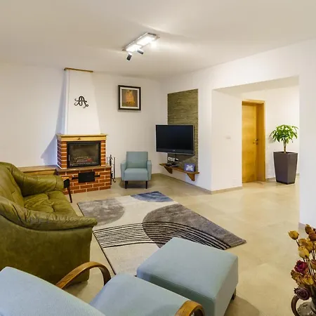 Zerjal Holiday home Podnanos